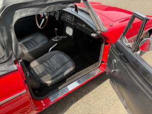 Imagen 9/21 de MG MGB (1964)