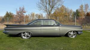 Bild 8/39 von Chevrolet Impala Sport Coupe (1959)