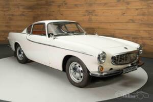 Image 4/19 of Volvo 1800 S (1965)