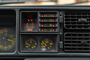 Image 47/50 of Lancia Delta HF Integrale 16V (1989)