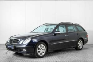 Bild 1/50 von Mercedes-Benz E 320 T 4MATIC (2004)