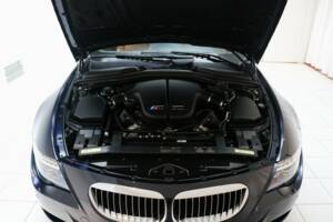 Afbeelding 11/13 van BMW M6 (2007)