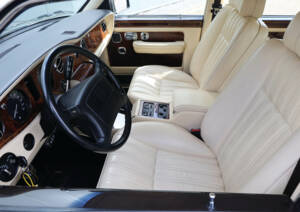 Image 43/47 de Rolls-Royce New Silver Spur (1997)