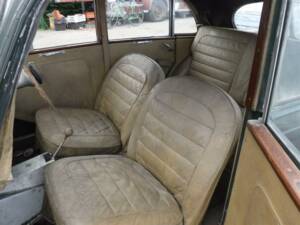 Bild 22/29 von AC 2 Liter (1954)