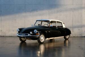Immagine 1/46 di Citroën ID 19 (1962)