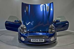 Image 33/50 of Aston Martin DB 7 GT (2004)