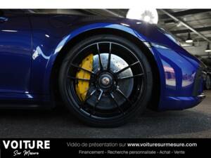 Image 32/36 of Porsche 911 Turbo S (2020)