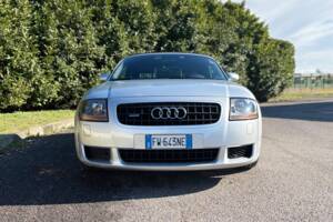 Image 2/25 of Audi TT 3.2 quattro (2004)