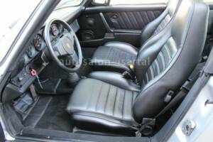 Immagine 10/15 di Porsche 911 Carrera 3.0 (1976)