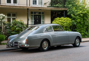 Image 3/27 of Bentley S 1 (1956)