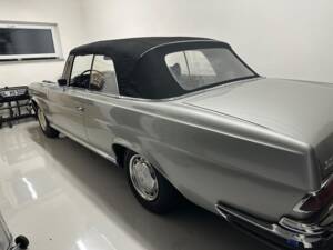 Bild 25/25 von Mercedes-Benz 280 SE (1968)