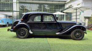 Image 9/48 of Citroën Traction Avant 11 BL (1955)