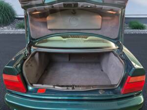 Image 8/14 of BMW 850i (1991)