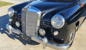 Image 12/30 de Mercedes-Benz 190 (1957)