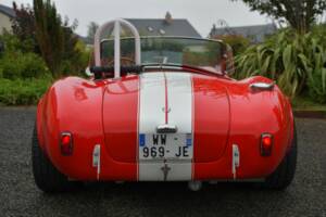 Image 6/8 of Contemporary Classics Cobra 427 S/C CCX (1965)