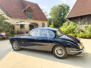 Imagen 5/21 de Daimler V8-250 (1968)
