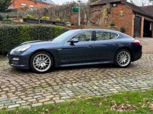 Bild 5/36 von Porsche Panamera 4S (2009)