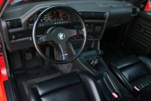 Bild 14/25 von BMW M3 (1990)
