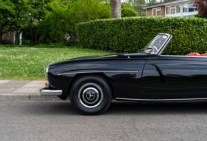 Image 9/28 of Mercedes-Benz 190 SL (1959)