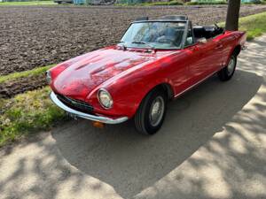 Bild 3/34 von FIAT 124 Spider CS1 (1978)