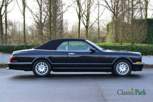 Image 21/50 of Bentley Azure (1997)