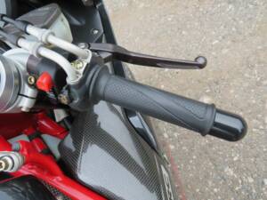 Bild 17/45 von MV Agusta DUMMY (2006)