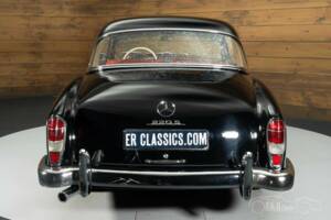 Bild 13/19 von Mercedes-Benz 220 S (1959)