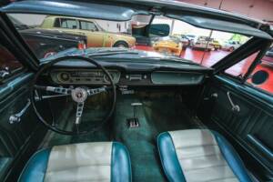 Image 11/16 of Ford Mustang GT (1965)