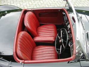 Immagine 10/36 di MG MGA 1500 (1956)