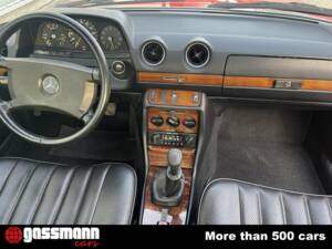 Image 9/15 of Mercedes-Benz 280 CE (1980)