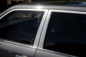 Bild 33/50 von Toyota Century (2003)