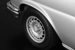 Afbeelding 50/50 van Mercedes-Benz 280 SE (1968)