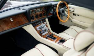 Image 27/50 of Jensen Interceptor MK III (1975)