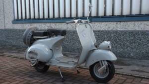 Image 2/50 of Piaggio Vespa 125 (1955)