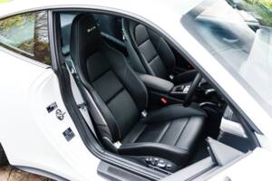 Image 23/42 of Porsche 911 R (2016)