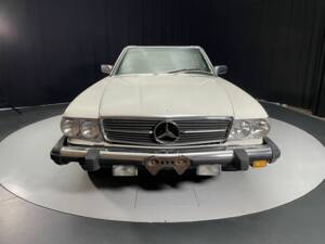 Image 3/8 of Mercedes-Benz 380 SL (1983)