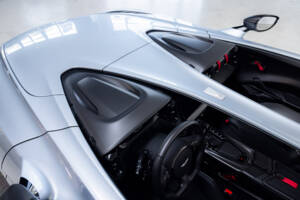 Bild 29/47 von Aston Martin V12 Speedster (2021)
