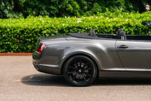Immagine 22/50 di Bentley Continental GTC (2010)