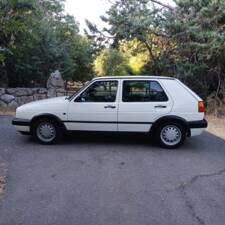 Bild 7/63 von Volkswagen Golf II GTi 1.8 (1989)