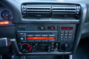 Bild 14/36 von BMW M3 (1989)