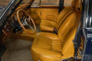 Image 11/19 of Jaguar Mk II 3.8 (1962)