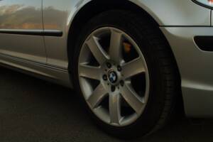 Afbeelding 13/58 van BMW 330i (2002)