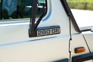 Image 15/45 of Mercedes-Benz 280 GE (LWB) (1989)