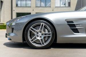 Image 5/21 of Mercedes-Benz SLS AMG GT Roadster (2012)
