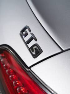 Image 45/49 of Mercedes-AMG GT-S (2015)