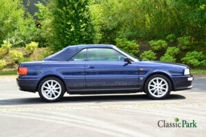 Image 23/50 of Audi Cabriolet 2.6 (1997)
