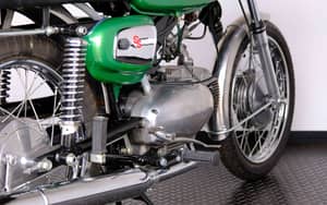 Image 55/57 of Benelli 125 Sport Special (1971)