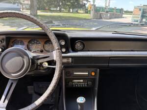 Bild 16/20 von BMW 2002 tii Touring (1977)
