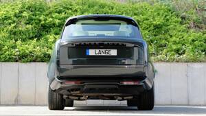 Image 3/61 of Land Rover Range Rover D350 (2025)