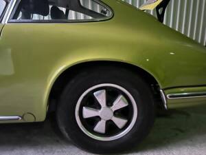 Image 16/32 de Porsche 911 2.0 T (1969)